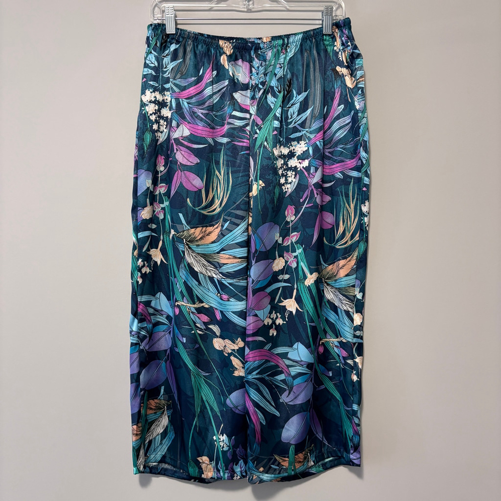 Linea Donatella Women's Medium Turquoise 2-Pc. Cropped Satin Pajamas Set NWT - Picture 9 of 10